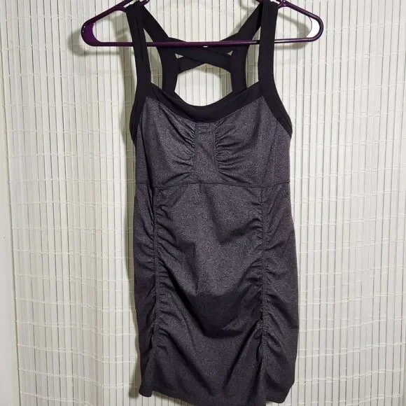 Athleta Tank Top Women Size Small Gray Criss Cross Stretch Built In Bra - Picture 9 of 9